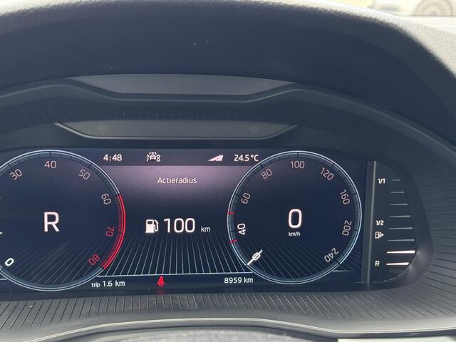 Skoda Kamiq 1.0 TSI Sport Business | Camera | 18LM | Panodak | Sportstoelen | App-Navi