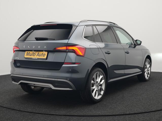 Skoda Kamiq 1.0 TSI Sport Business 110pk DSG | Panodak | RS Sportstoelen Verwarmd | Trekhaak Afn. | Chrystal LED | Camera | Apple Carplay | 18"L.M | Keyless | Virtual | LED |