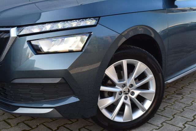 Skoda Kamiq 1.0 TSI Style | ACC | Trekhaak | Winterpakket |