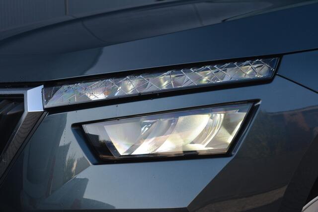Skoda Kamiq 1.0 TSI Style | ACC | Trekhaak | Winterpakket |