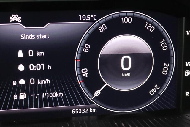 Skoda Kamiq 1.5 TSI 150pk DSG ACT Sport Business | Panoramadak | Carplay/Android Auto | Stoelverwarming |