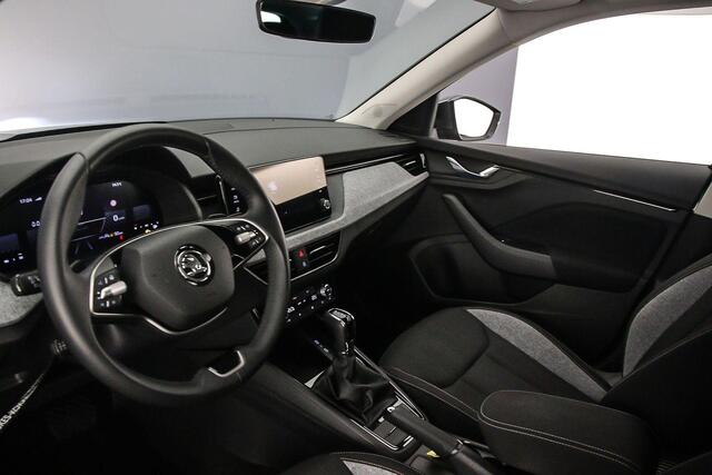 Skoda Kamiq Selection 1.0 TSI 115pk DSG Automaat Adaptive cruise control, Achteruitrijcamera, LED koplampen, Stoelverwarming, Parkeersensoren, App connect