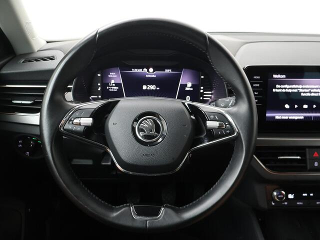Skoda Kamiq 1.0 TSI Business Edition | 110 PK | Verwarmde voorstoelen | Navigatiesysteem | Climate control | 17"LM velgen |