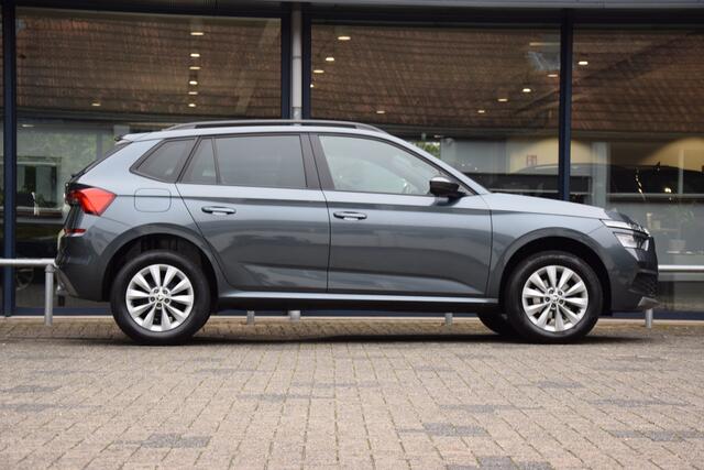 Skoda Kamiq 1.0 TSI Sport Business | Org. NL | BOVAG Garantie | Achteruitrijcamera | Cruise&Climate Control | Apple Carplay/Android Auto | Sportstoelen | 16'' Velgen | PDC Achter |