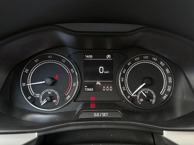 Skoda Kamiq 1.0 TSi 115 Pk Sport Business | LED | Cruise Control | Privacy Glass | Bluetooth | Sensoren Achter | Climate Control | 16 Inch | 72.660 Km!