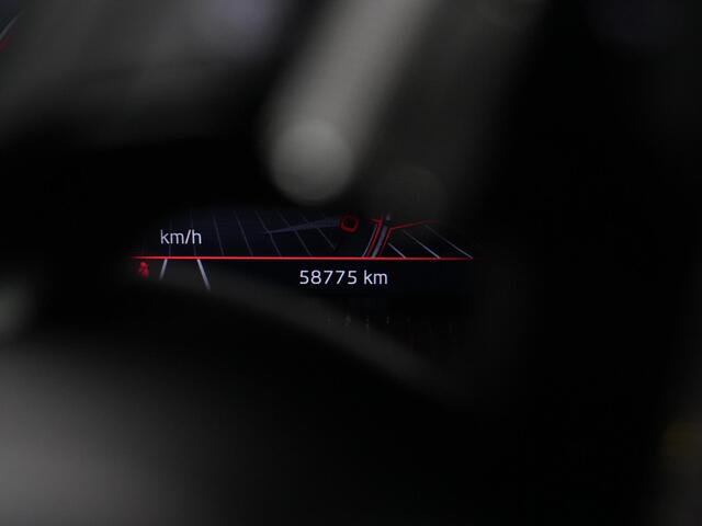 Skoda Kamiq 1.0 TSI 110 pk DSG DSG Monte Carlo | Panoramadak | Achteruitrijcamera | Stoelverwarming | Virtual Cockpit