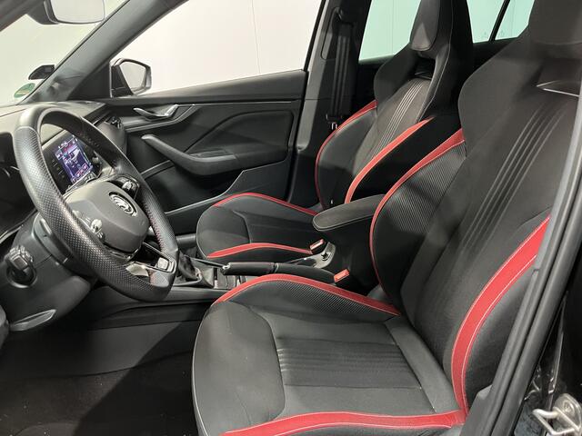 Skoda Kamiq 1.0 TSI Monte Carlo / AUTOMAAT/ PARK. SENSOREN/ CRYSTAL LIGHTING/ STOEL-STUURVERWARM./ SMARTLINK/ CLIMA/ DAB