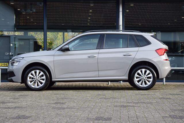 Skoda Kamiq 1.0 TSI 115PK Style | Org. NL | BOVAG Garantie | Stoelverwarming | 16'' Velgen Met All Season Banden | Cruise&Climate Control | PDC Achter | Full LED | Apple Carplay/Android Auto |