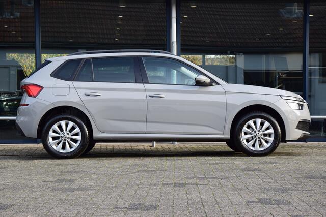 Skoda Kamiq 1.0 TSI 115PK Style | Org. NL | BOVAG Garantie | Stoelverwarming | 16'' Velgen Met All Season Banden | Cruise&Climate Control | PDC Achter | Full LED | Apple Carplay/Android Auto |