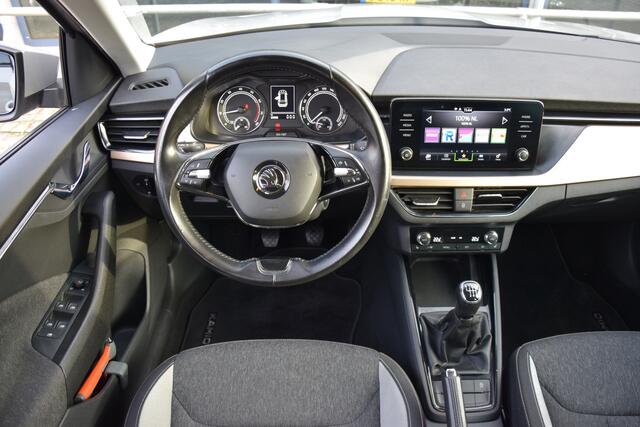 Skoda Kamiq 1.0 TSI 115PK Style | Org. NL | BOVAG Garantie | Stoelverwarming | 16'' Velgen Met All Season Banden | Cruise&Climate Control | PDC Achter | Full LED | Apple Carplay/Android Auto |