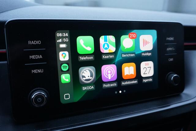 Skoda Kamiq 1.0 TSI Sport | 110 PK 6 BAK | CARPLAY | CLIMATE | SPORTSTOELEN |