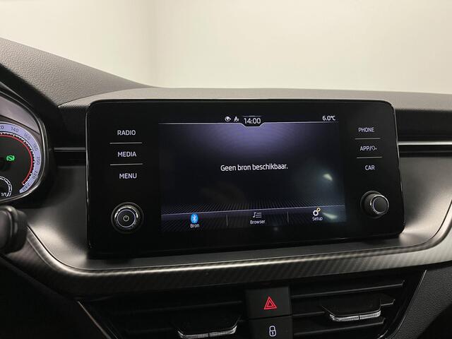 Skoda Kamiq 1.5 TSI ACT Monte Carlo Sport | Pano | Stoel/stuur verwarming | ACC |