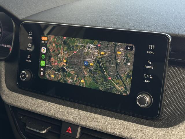 Skoda Kamiq TSI SELECTION CAMERA STOEL/STUUR ADAP.CRUISE VERW. CARPLAY NAVI VIR.COCKPIT LMV LED