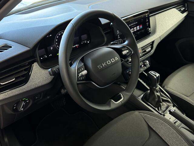 Skoda Kamiq TSI SELECTION CAMERA STOEL/STUUR ADAP.CRUISE VERW. CARPLAY NAVI VIR.COCKPIT LMV LED