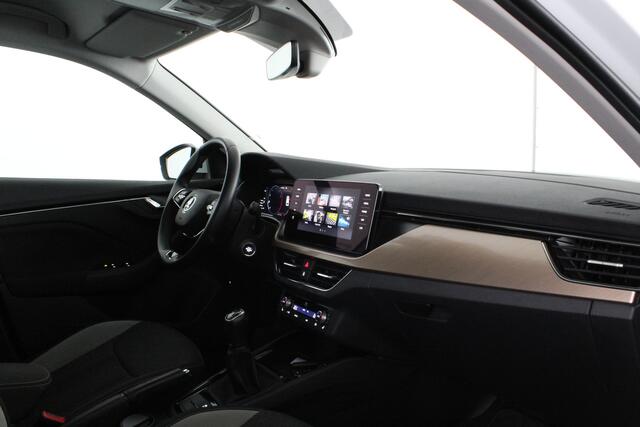 Skoda Kamiq 1.0 TSI Business Edition Rijk uitgerust!/Camera/keyless/18inch/Moon White Metallic