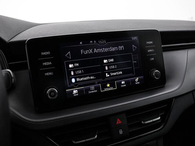 Skoda Kamiq 1.0 TSI 110pk Ambition · Apple/Android Car Play · Airco · P-Sensoren · Cruise Control · Getint Glas · 16'' Inch · Garantie t/m 12-11-2027 of 100.000km