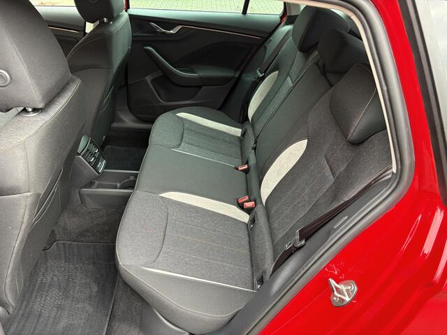 Skoda Kamiq 1.0 TSI LED, Adaptive Cruise, Stuur/Stoelverwarming, Zeer luxe!!!