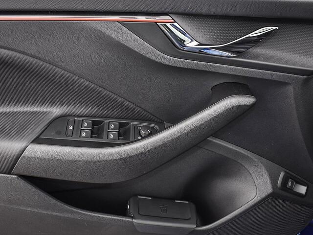 Skoda Kamiq Monte Carlo 1.0 TSI 85 kW / 115 PK SUV 6 versn. Ha SUV | Metallic Lak | 17'' Lichtmetalen Velgen | 1500,- inruilvoordeel!!