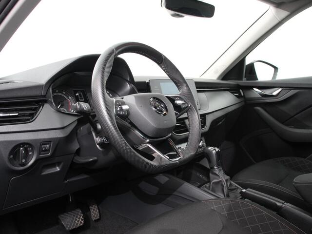 Skoda Kamiq 1.0 TSI 110pk DSG Blackline | Navigatie | Apple Carplay/Android Auto | Adaptive Cruise Control | Stoelverwarming | Led | Climatronic