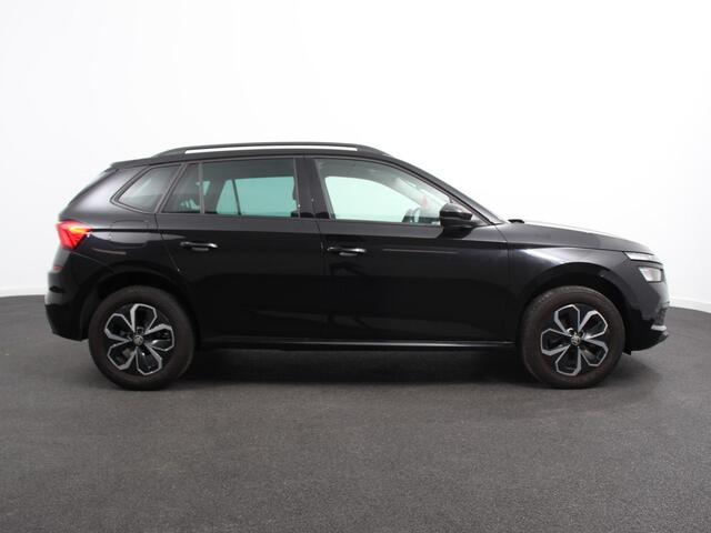 Skoda Kamiq 1.0 TSI 110pk DSG Blackline | Navigatie | Apple Carplay/Android Auto | Adaptive Cruise Control | Stoelverwarming | Led | Climatronic