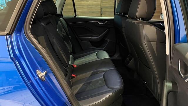 Skoda Kamiq 1.5 TSI ACT Business Edition + MEMORY / PREMIUM AUDIO / TREKHAAK