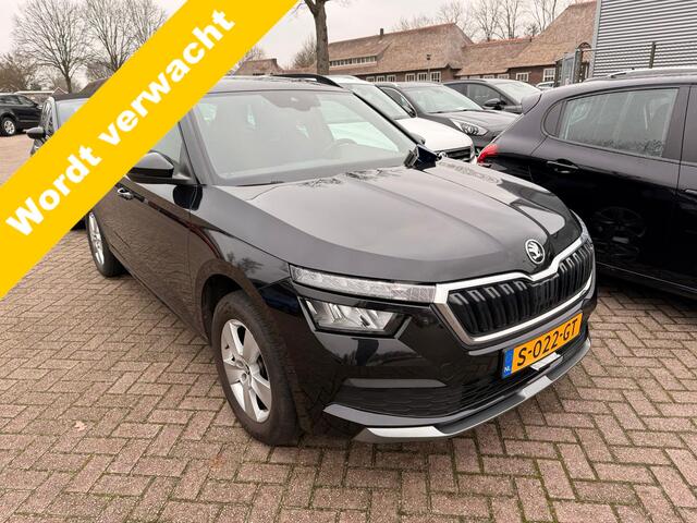 Skoda Kamiq 1.0 TSI Sport 110 PK 6 BAK | CARPLAY / NAVI | ECC |