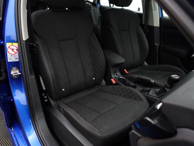 Skoda Kamiq 1.0 TSI Sport Business Aut- Carplay, Android Auto, Xenon Led, Keyless, Stoelverwarming, Lane Assist