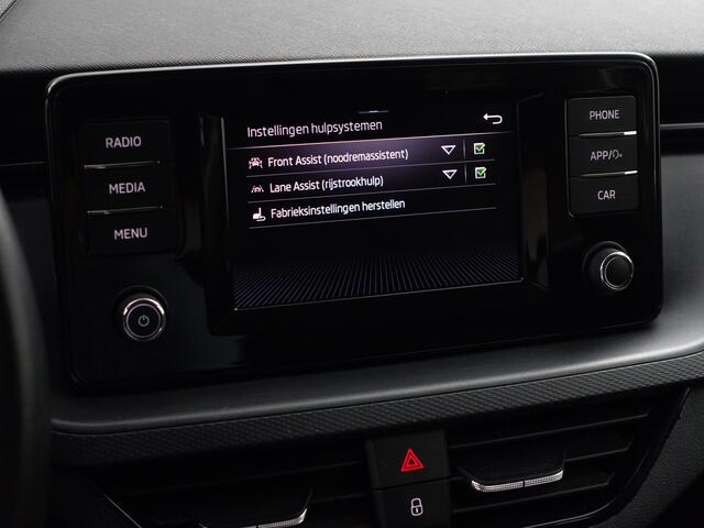 Skoda Kamiq 1.0 TSI Sport Business Aut- Carplay, Android Auto, Xenon Led, Keyless, Stoelverwarming, Lane Assist