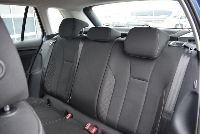 Skoda Kamiq 1.0 TSI Ambition | Trekhaak | Apple CarPlay | LED | Sensoren