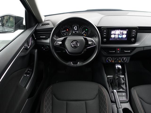 Skoda Kamiq 1.0 TSI Sport Business Aut- Carplay, Android Auto, Stoelverwarming, Keyless, Park Assist, Lane Assist