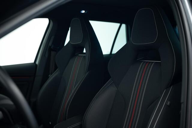 Skoda Kamiq 1.0 TSI Monte Carlo |Glazen Dak|Camera|ACC|Stoelverwarming|Stuurverwarming|Dodehoek|