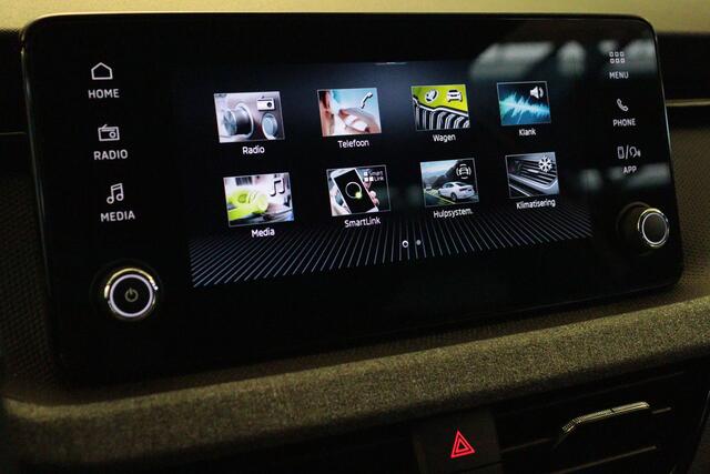 Skoda Kamiq 1.0 TSI Selection automaat | APPCONNECT | CAMERA + PDC | CRUISE | KEYLESS | VIRTUAL COCKPIT |