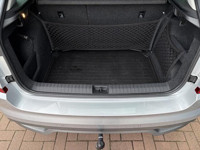 Skoda Kamiq 1.0 TSi 115pk Business Edition PANORAMADAK/VIRTUAL/CAMERA/PDC/19INCH/TREKHAAK