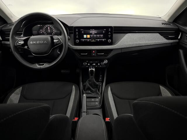 Skoda Kamiq 1.0 TSI Business Edition Camera, Apple carplay, Keyless start, Cruise control, Virtual desk, A start stop, Rijstrook correctie, 1 Jaar garantie