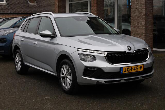 Skoda Kamiq 1.0 TSI Selection STOEL/STUURVERW. CAMERA ACC CARPLAY DAB CRUISE CLIMA LANE-ASSIST 2XPDC LMV