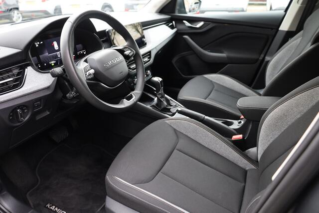 Skoda Kamiq 1.0 TSI Selection STOEL/STUURVERW. CAMERA ACC CARPLAY DAB CRUISE CLIMA LANE-ASSIST 2XPDC LMV