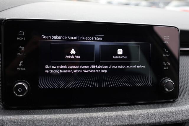 Skoda Kamiq 1.0 TSI Selection STOEL/STUURVERW. CAMERA ACC CARPLAY DAB CRUISE CLIMA LANE-ASSIST 2XPDC LMV