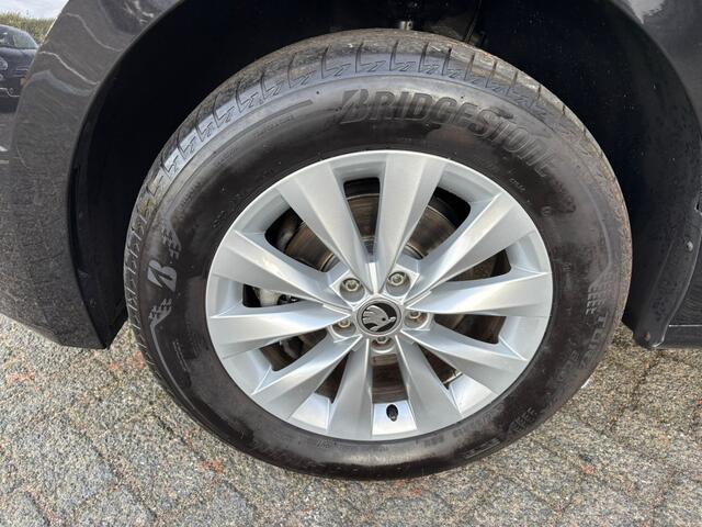 Skoda Kamiq 1.0 TSI Ambition,Carplay,pdc v+a,1 jaar garantie