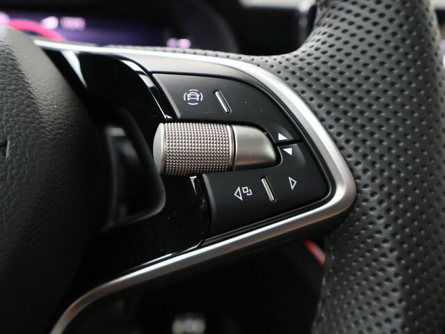 Skoda Kamiq Monte Carlo 1.0 TSI 115 PK 6 versn. Hand | Panorama dak | LED matrix | 17" lichtmetalen velgen | Camera |