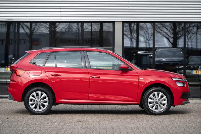 Skoda Kamiq 1.0 TSI Clever | Trekhaak | Navi by App | Stoelverw. | 4season | 16"