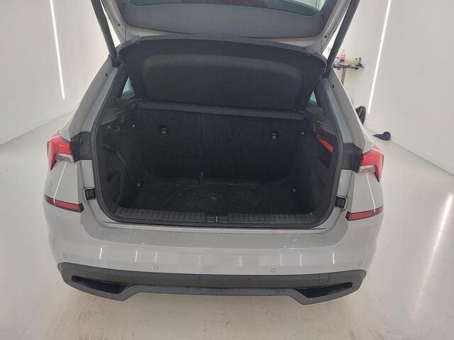 Skoda Kamiq 1.0 TSI SPORT BUSINESS I AUTOMAAT I PANORAMADAK I TREKHAAK I APPLE CARPLAY