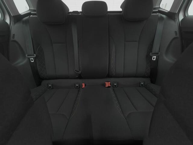 Skoda Kamiq 1.0 TSI Ambition 6-Bak | CARPLAY