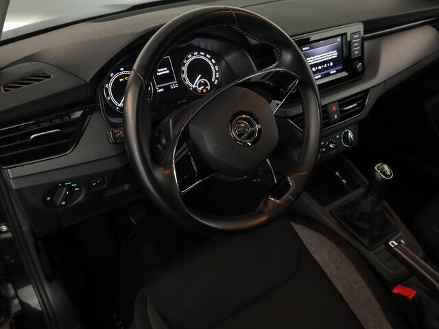 Skoda Kamiq 1.0 TSI Active 95 pk | Airco | LED koplampen | Bluetooth | Extra getint glas |