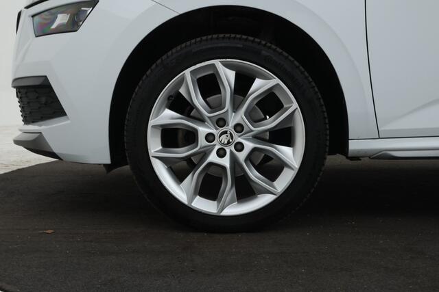 Skoda Kamiq 1.0 TSI Business Edition Automaat, virtual, Navigatie, Climate,