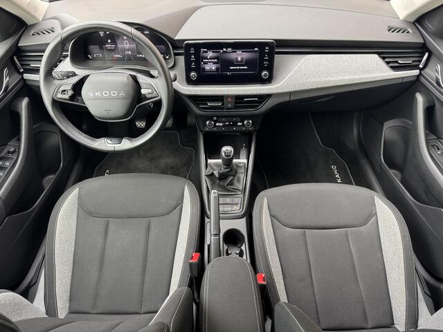 Skoda Kamiq 1.0 TSI Business Edition | Apple CarPlay / Android Auto | Stoelverwarming | Achteruitrijcamera | All-Season banden |