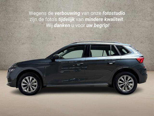 Skoda Kamiq 1.0 TSI Sport (VIRTUAL COCKPIT, APPLE CARPLAY, GROOT NAVI, CLIMATE, STOELVERWARMING, SPORTSTOELEN, PARKEERSENSOREN, KEYLESS, CRUISE, PARKEERSENSOREN, NIEUWE APK, NIEUWSTAAT)