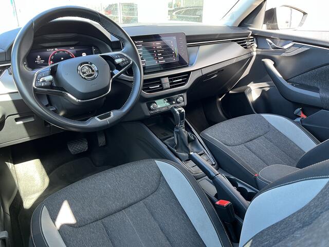 Skoda Kamiq 1.0 TSI Business Edition / AUTOMAAT/ SMARTLINK/ STOELVERWARMING/ PARKEER SENSOREN V+A/ KEYLESS/ CRUISE CONTROL/ DIGITAL DASH/ DAB/ NAVI/ CLIMA/ LED/ 16'' LMV