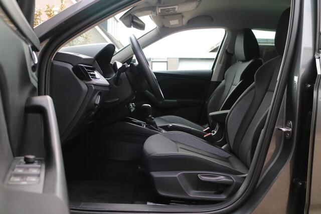 Skoda Kamiq 1.0 TSI 85kW DSG Selection | Automaat | Camera | Als Nieuw! |