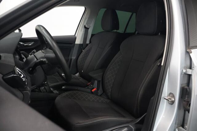 Skoda Kamiq 1.0 TSI Ambition DSG | Carplay | Cruise Control | LED | DAB
