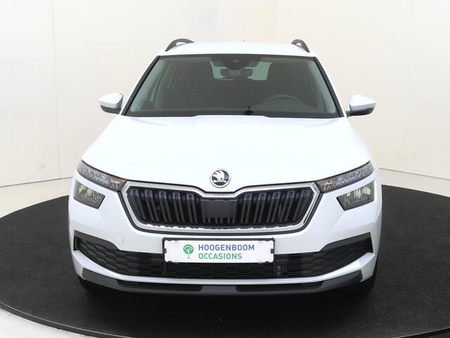 Skoda Kamiq 1.0 TSI Ambition | CarPlay | Cruise control | Climate control | Parkeersensoren achter | Lane- en frontassist | Bluetooth |